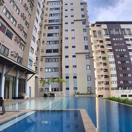 The Persimmon Condominium セブ市 エクステリア 写真