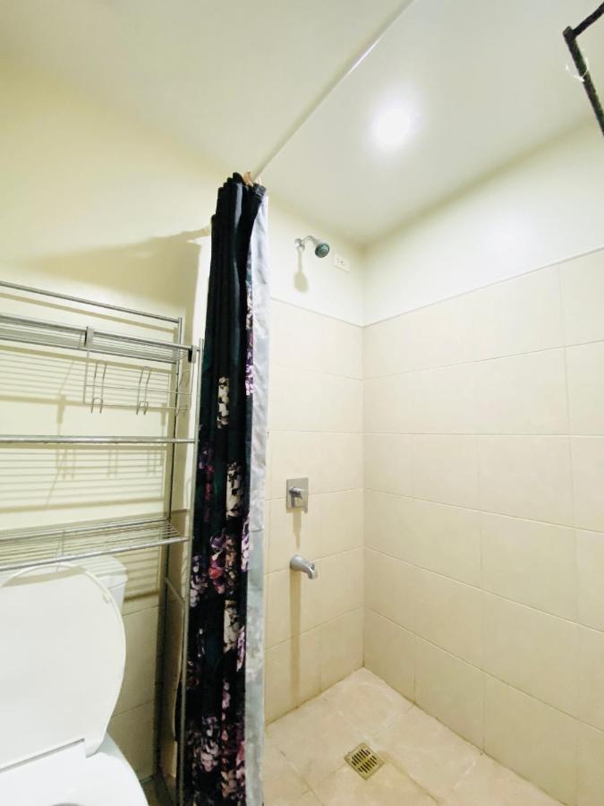 The Persimmon Condominium セブ市 エクステリア 写真