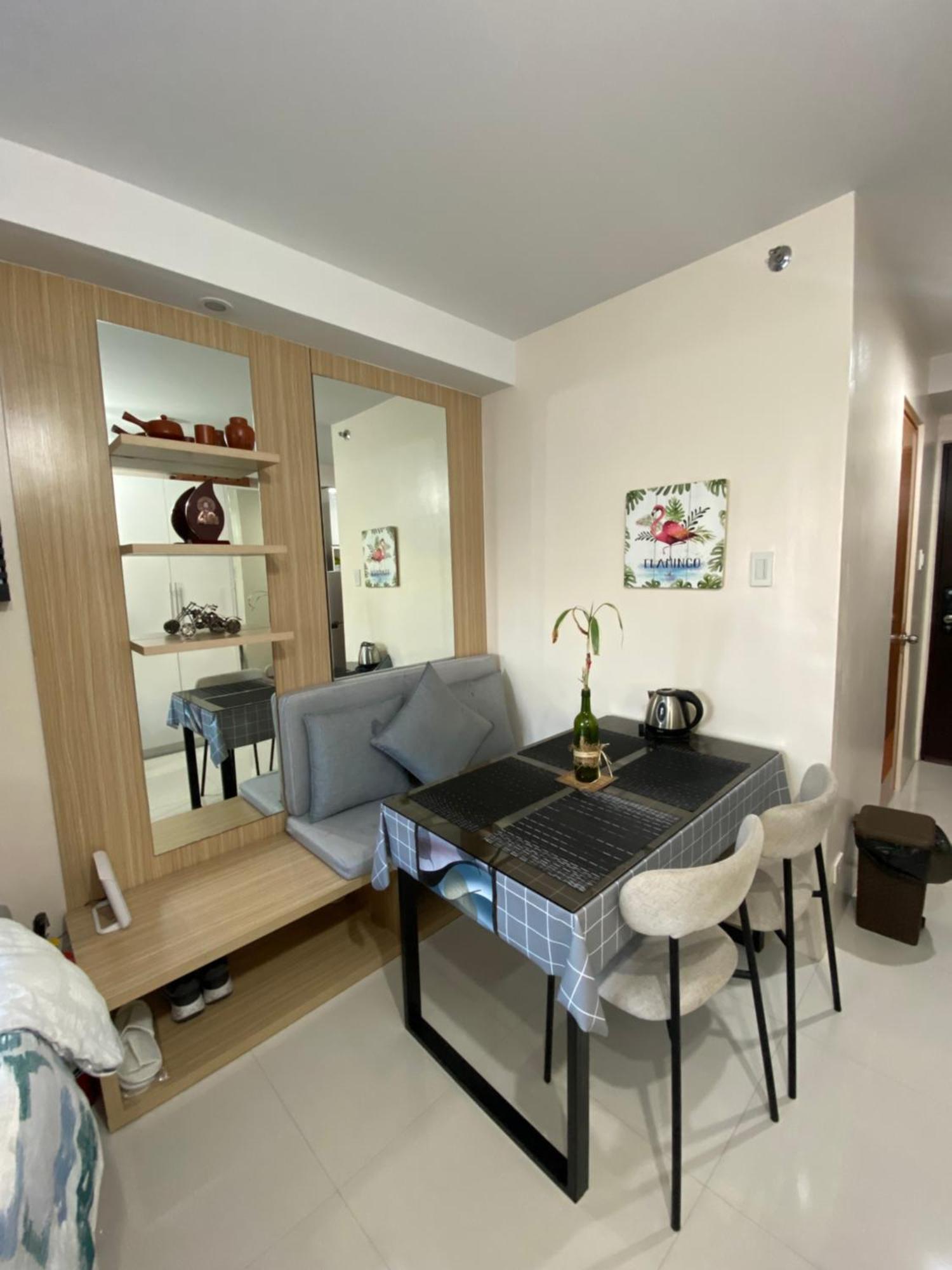 The Persimmon Condominium セブ市 エクステリア 写真