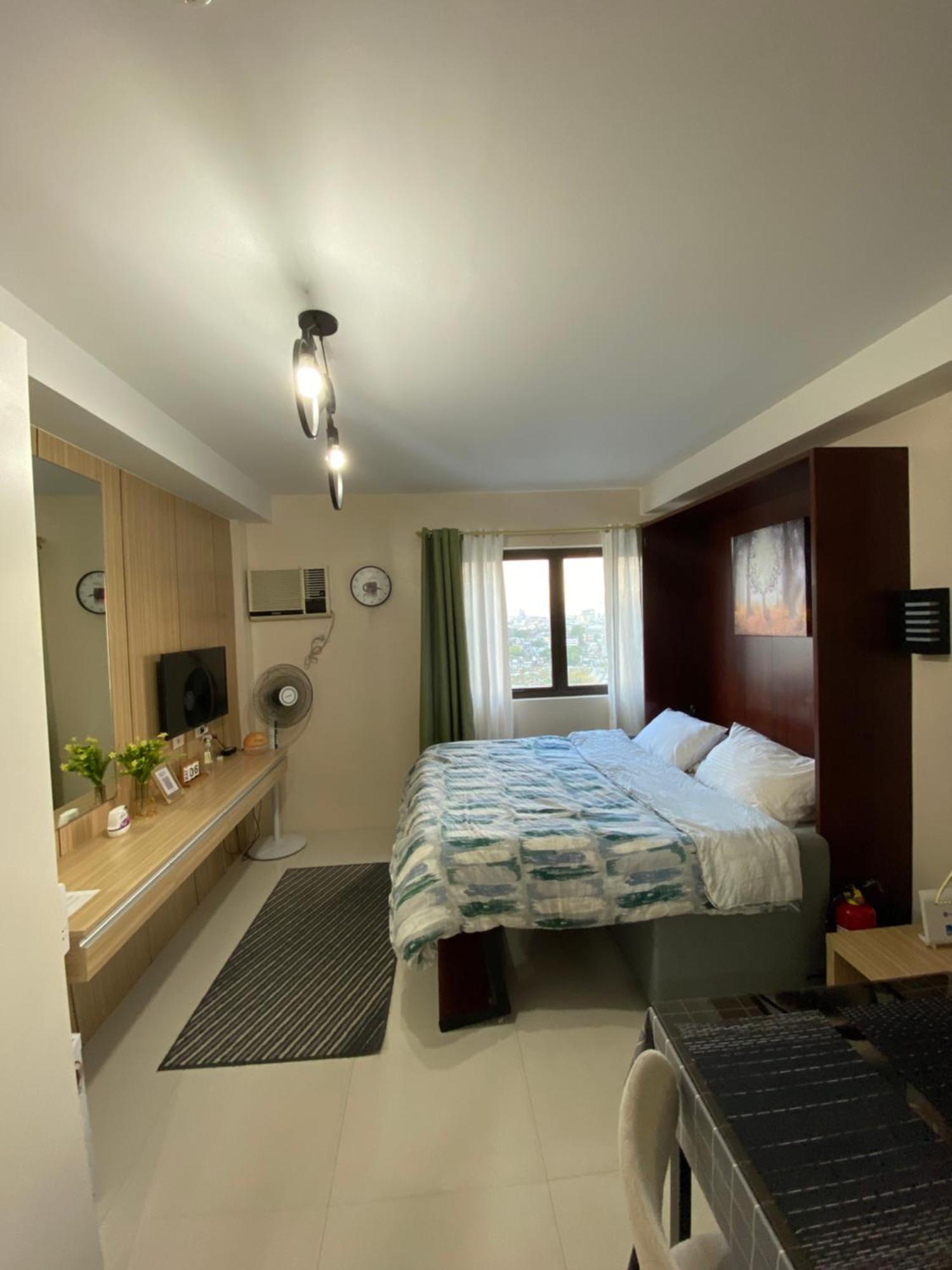 The Persimmon Condominium セブ市 エクステリア 写真